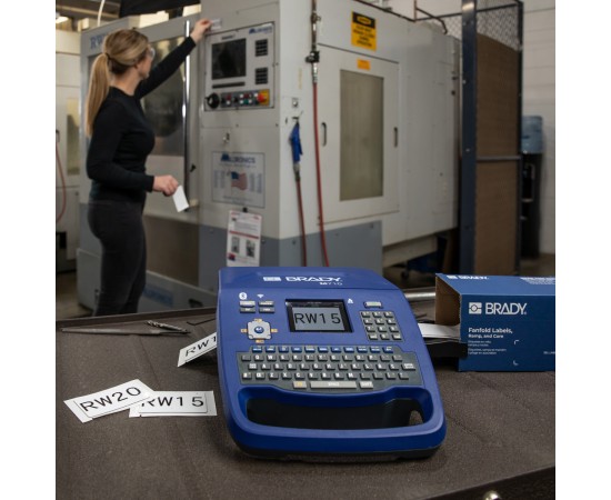 M710 Etiket Yazıcısı M710 Etiket Yazıcısı