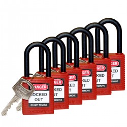 SFTY PADLOCK NYLON 38MM SHA KD RED 6/PAC Güvenlik Asma Kilitleri — Naylon Kanca